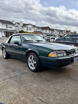 1990 Ford Mustang 7up Edition