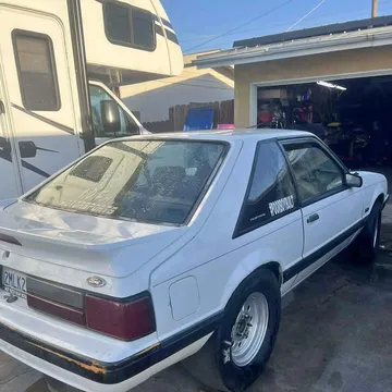 1990 Ford Mustang Coupe