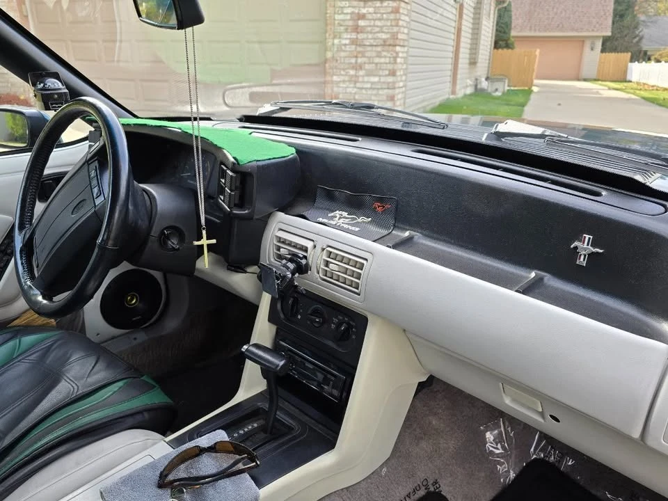 1990 Ford Mustang 3rd Gen - Image 6 of 8