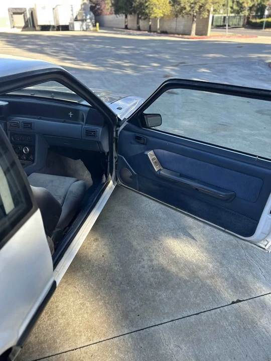1990 Ford Mustang 3rd Gen - Image 3 of 13
