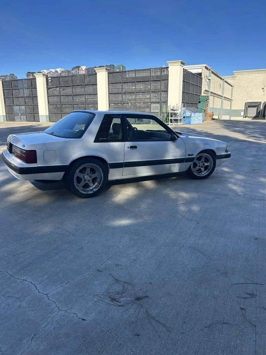 1990 Ford Mustang 3rd Gen - Image 2 of 13