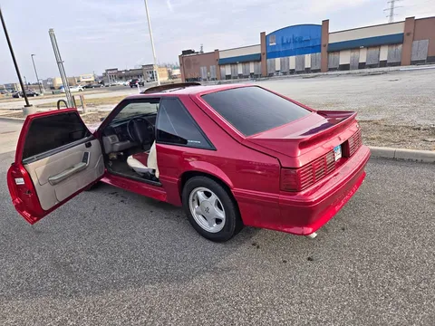 1990 Ford Mustang GT