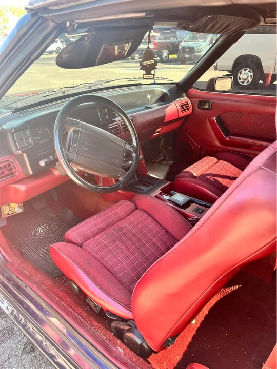 1990 Ford Mustang GT 3rd Gen - Image 9 of 10