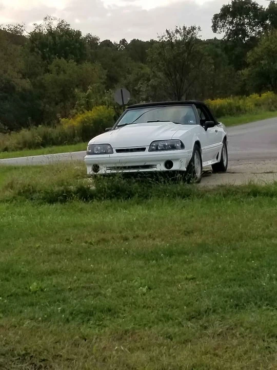 1990 Ford Mustang GT 3rd Gen - Image 2 of 5