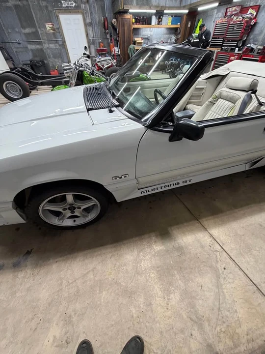 1990 Ford Mustang GT 3rd Gen - Image 8 of 9