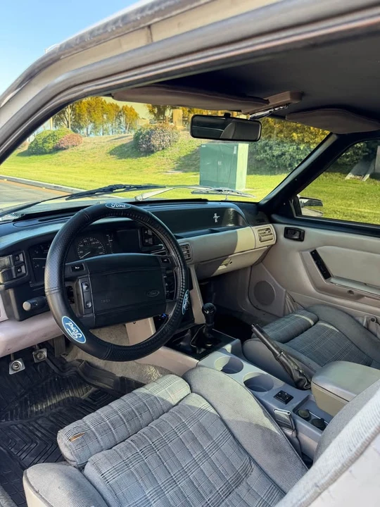 1990 Ford Mustang GT 3rd Gen - Image 9 of 10