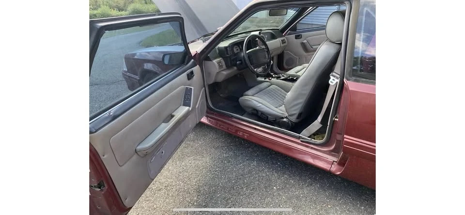 1990 Ford Mustang GT 3rd Gen - Image 11 of 14