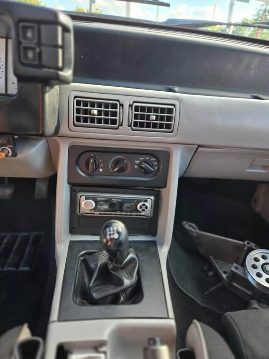 1990 Ford Mustang GT 3rd Gen - Image 6 of 7