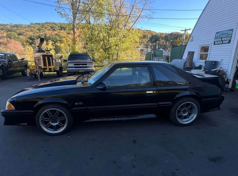 1990 Ford Mustang GT 3rd Gen - Image 2 of 7