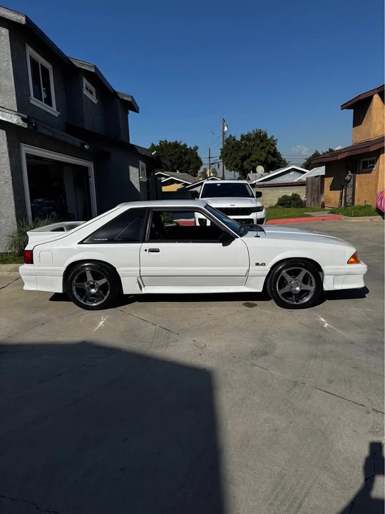 1990 Ford Mustang GT 3rd Gen - Image 4 of 13