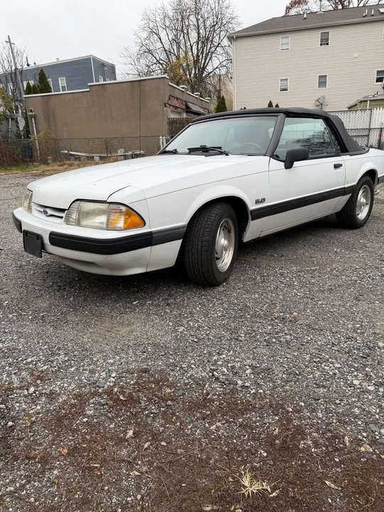 1990 Ford Mustang 3rd Gen - Image 3 of 11