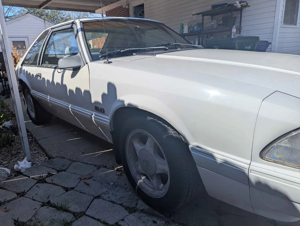 1990 Ford Mustang 3rd Gen - Image 2 of 4