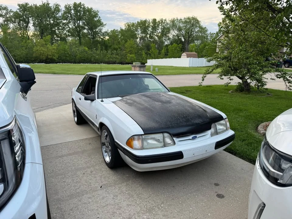 1990 Ford Mustang 3rd Gen - Image 2 of 5