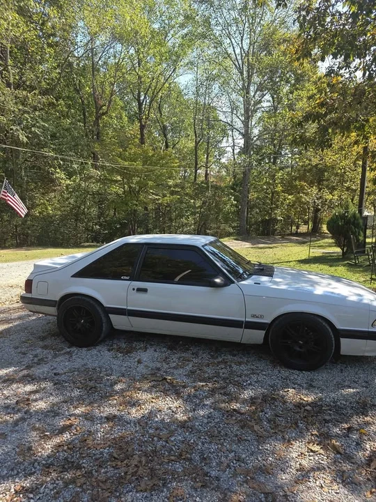 1990 Ford Mustang 3rd Gen - Image 11 of 14