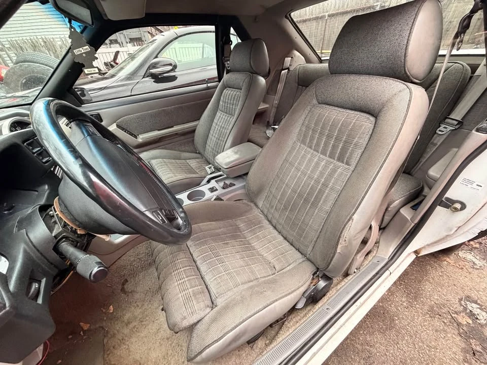 1990 Ford Mustang 3rd Gen - Image 4 of 9