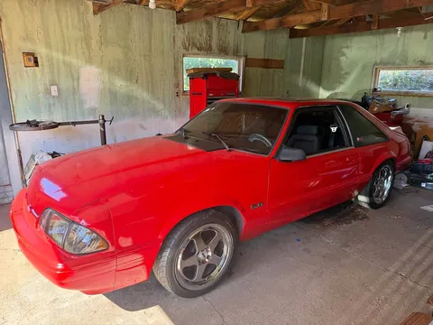 1990 Ford Mustang LX 5.0 Liter Hatchback