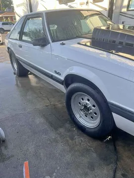 1990 Ford Mustang LX Coupe