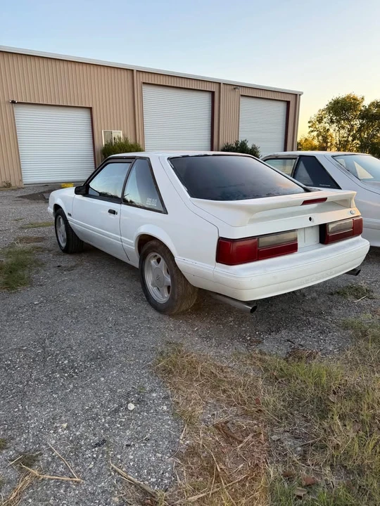 1990 Ford Mustang 3rd Gen - Image 5 of 8