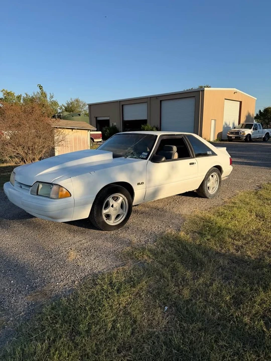 1990 Ford Mustang 3rd Gen - Image 2 of 8