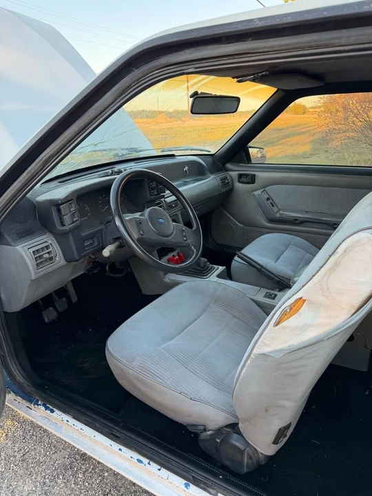 1990 Ford Mustang 3rd Gen - Image 4 of 8