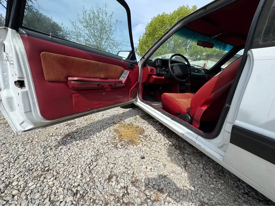 1990 Ford Mustang 3rd Gen - Image 8 of 11