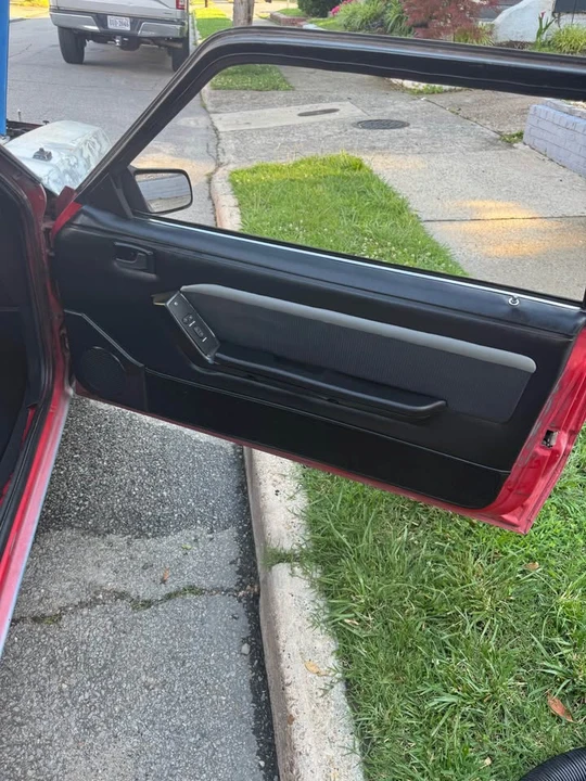1990 Ford Mustang 3rd Gen - Image 3 of 13