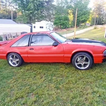 1990 Ford Mustang