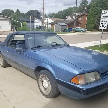 1990 Ford Mustang Convertible