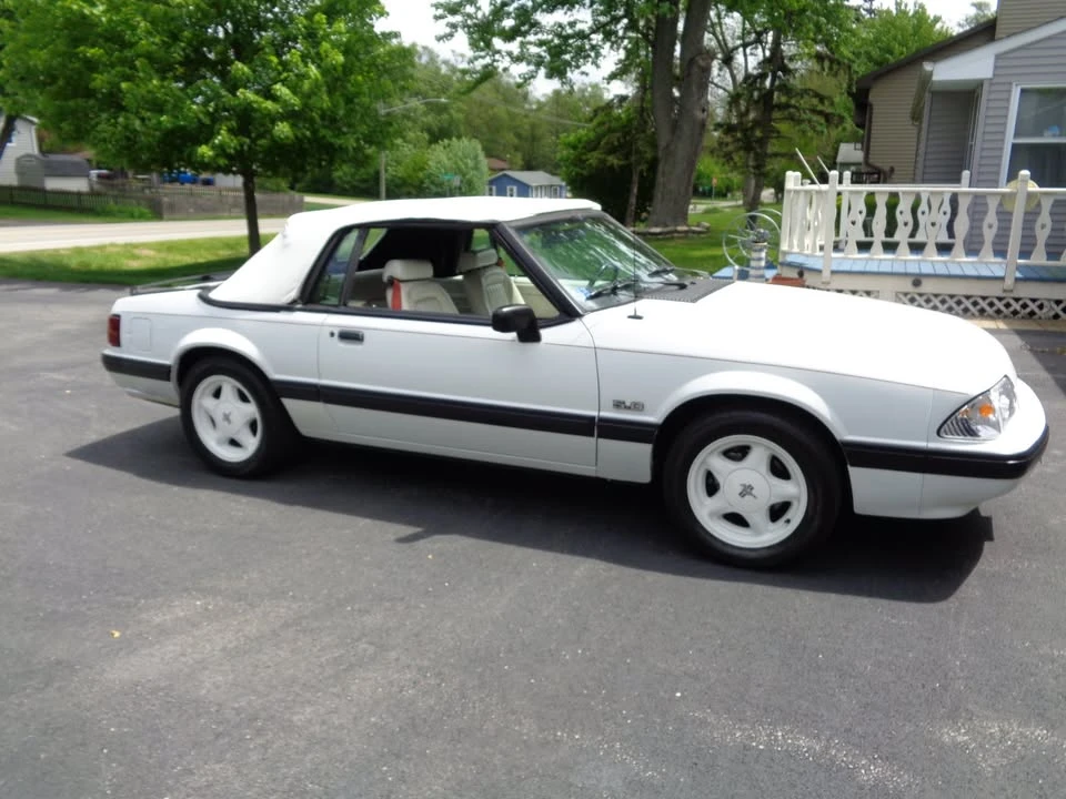 1990 Ford Mustang 3rd Gen - Image 5 of 12
