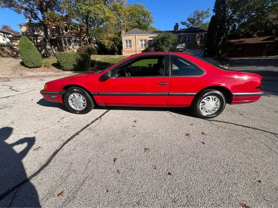 1990 Ford Thunderbird 9th Gen - Image 5 of 12