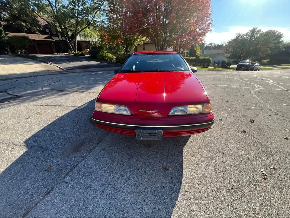 1990 Ford Thunderbird 9th Gen - Image 4 of 12