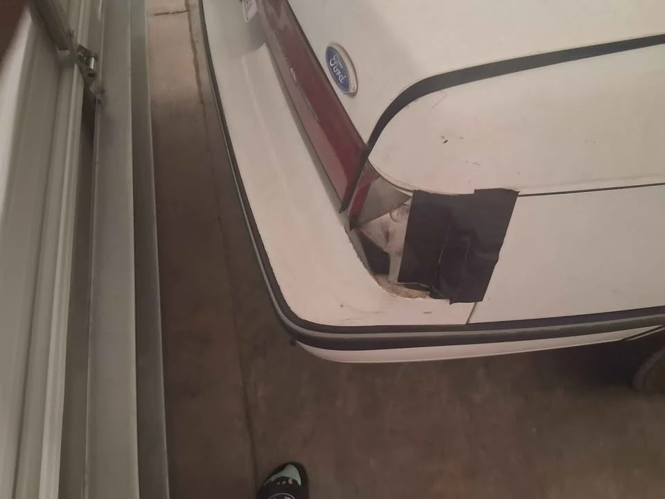 1990 Ford Thunderbird 10th Gen - Image 4 of 6