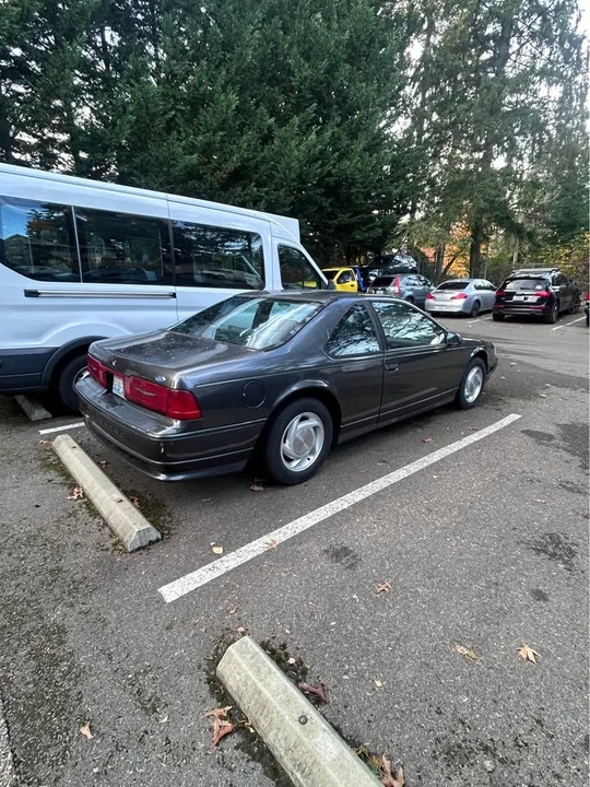 1990 Ford Thunderbird 9th Gen - Image 2 of 5
