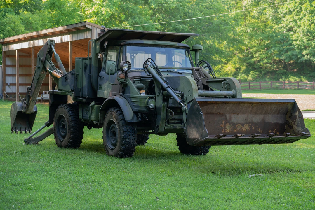 1990 Mercedes-Benz Unimog - Image 12 of 31