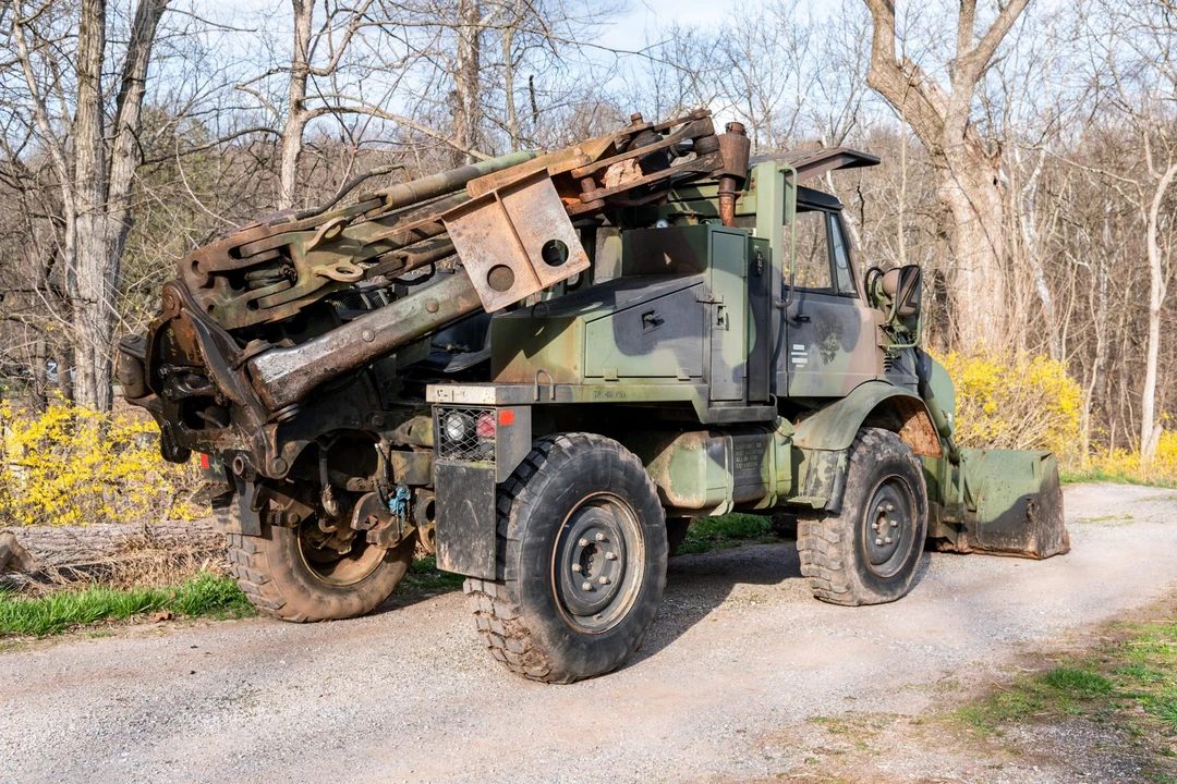 1990 Mercedes-Benz Unimog - Image 9 of 31