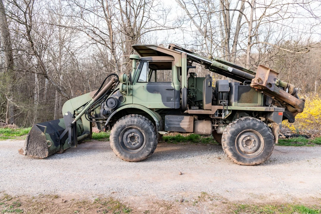 1990 Mercedes-Benz Unimog - Image 6 of 31