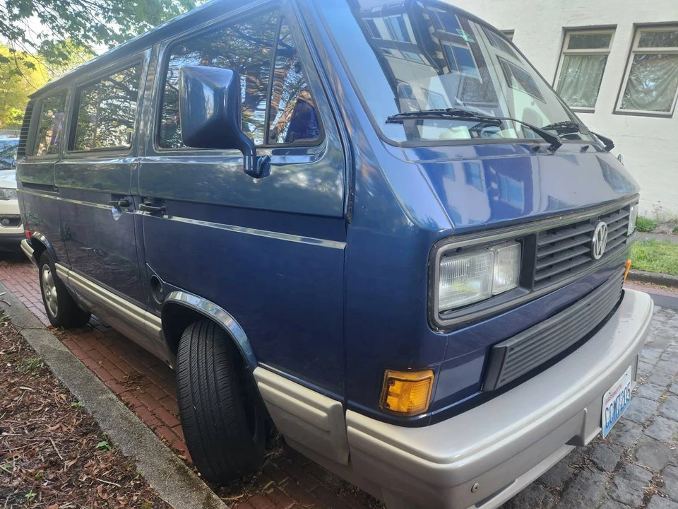 1990 Volkswagen Vanagon - Image 9 of 11
