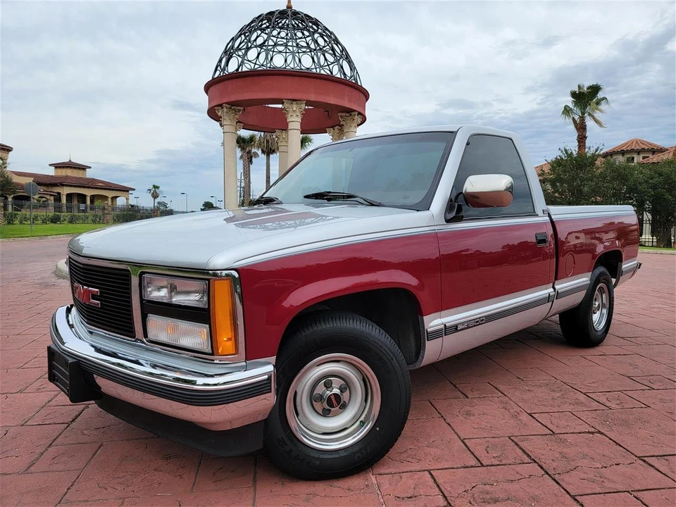 1990 GMC C/K 3rd Gen - Image 4 of 31