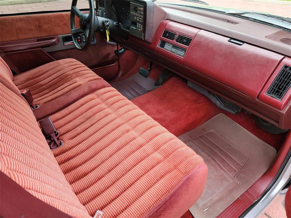 1990 GMC C/K 3rd Gen - Image 21 of 31