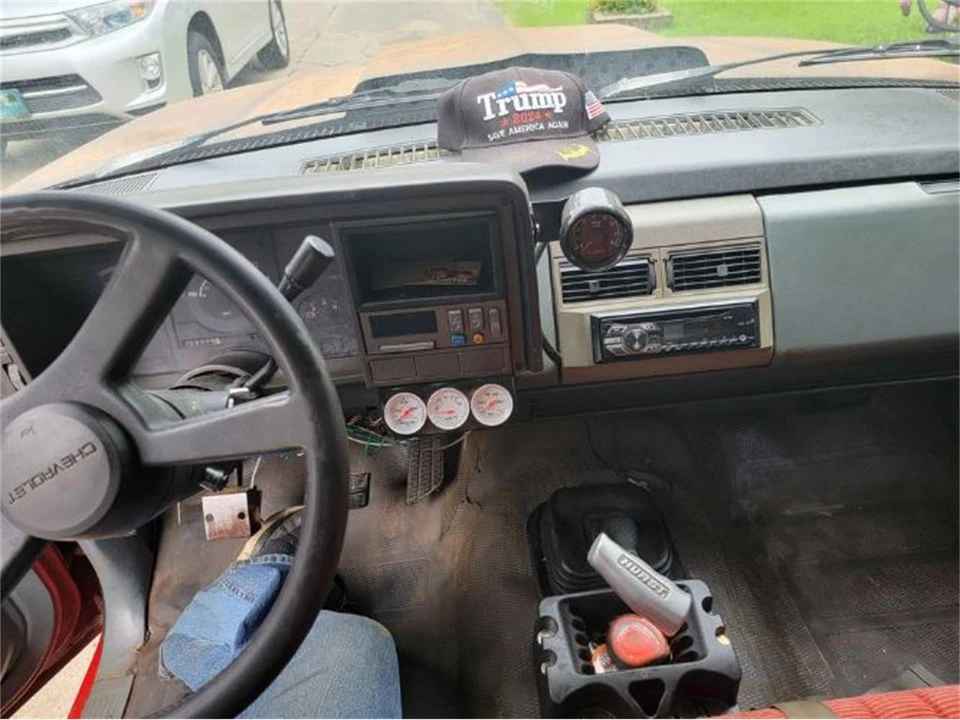 1990 GMC C/K 3rd Gen - Image 8 of 9