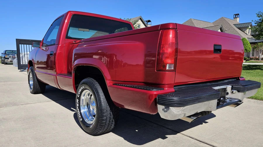 1990 GMC Sierra 1st Gen - Image 6 of 14