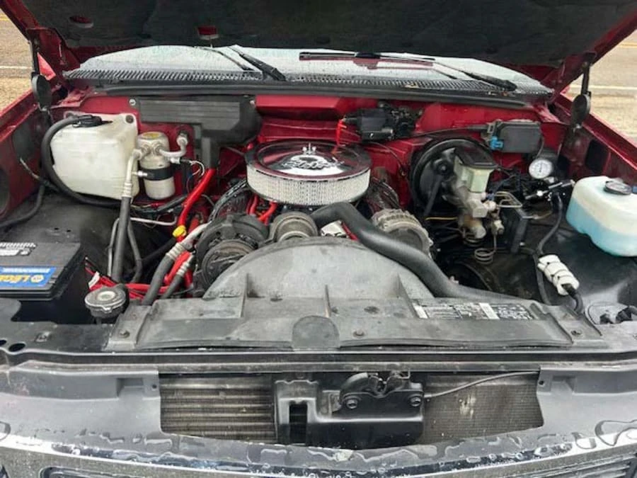 1990 GMC Sierra 1st Gen - Image 14 of 15
