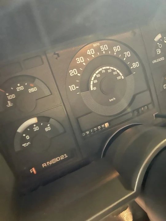 1990 GMC Sierra 1st Gen - Image 9 of 13