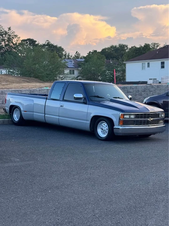 1990 GMC C/K 3rd Gen - Image 2 of 3