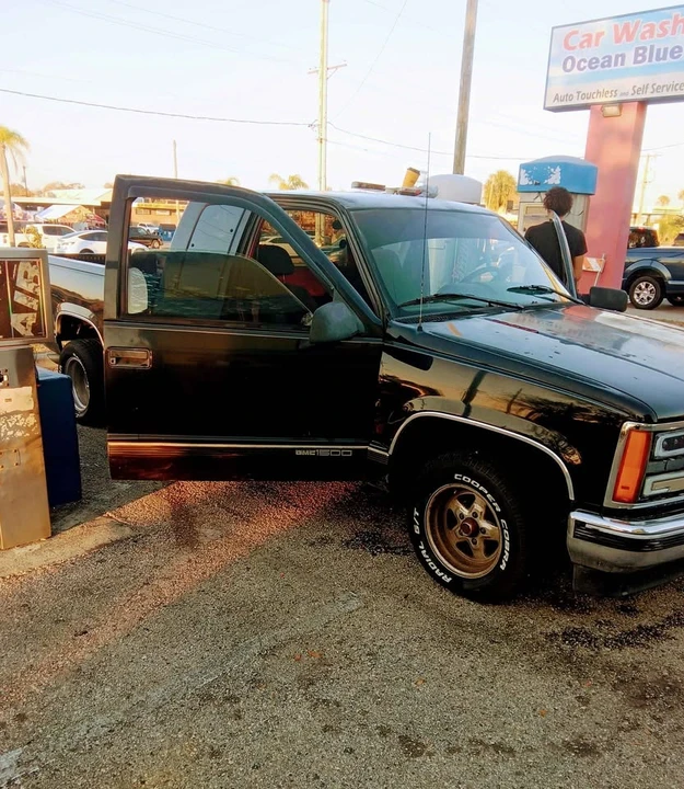 1990 GMC C/K 3rd Gen - Image 4 of 6