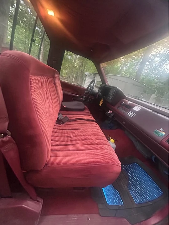1990 GMC C/K 3rd Gen - Image 4 of 12