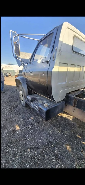 1990 GMC Sierra 1st Gen - Image 7 of 12