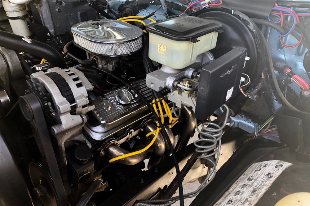1990 GMC Jimmy 2nd Gen - Image 3 of 8