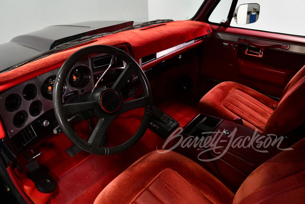 1990 GMC Jimmy 2nd Gen - Image 3 of 16