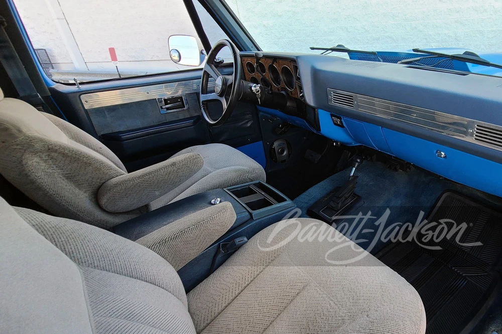 1990 GMC Jimmy 2nd Gen - Image 7 of 15